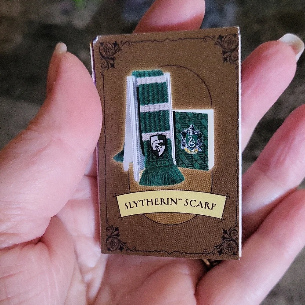 Miniverse Make It Mini Harry Potter Slytherin Scarf
